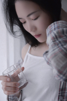 窝窝在线观看免费观看电视剧